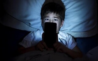 Danish Study Links Children's Screen Time to Heart Disease Risk